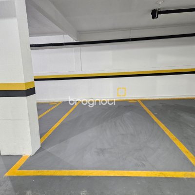Apartamento com 87m², 3 quartos (sendo 1 suíte), 1 garagem, no bairro Barreiros em São José