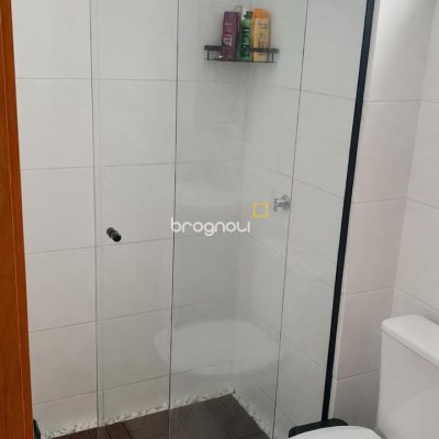 Apartamento com 50m², 2 quartos, 1 garagem, no bairro Nova Palhoça em Palhoça