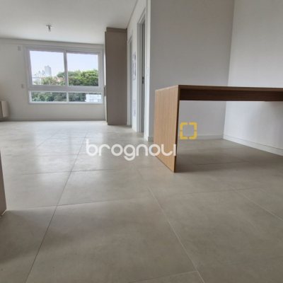 Apartamento com 36m², 1 quarto (sendo 1 suíte), 1 garagem, no bairro Centro em Florianópolis