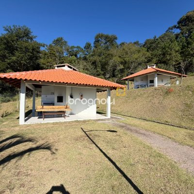 Apartamento com 50m², 2 quartos, 1 garagem, no bairro Pedra Branca em Palhoça
