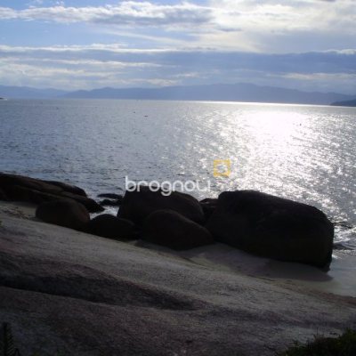 Terreno com 1485m², no bairro Daniela em Florianópolis