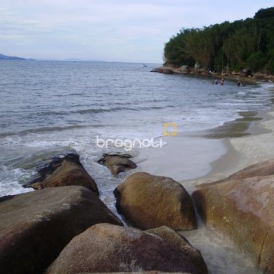 Terreno com 1485m², no bairro Daniela em Florianópolis