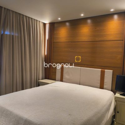Apartamento com 92m², 2 quartos (sendo 1 suíte), 1 garagem, no bairro Jurerê em Florianópolis