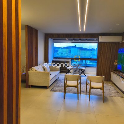 Apartamento com 92m², 2 quartos (sendo 1 suíte), 1 garagem, no bairro Jurerê em Florianópolis