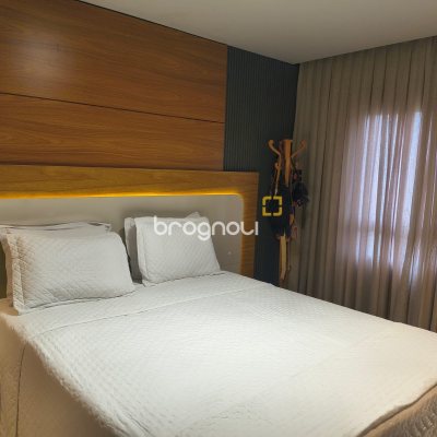 Apartamento com 92m², 2 quartos (sendo 1 suíte), 1 garagem, no bairro Jurerê em Florianópolis