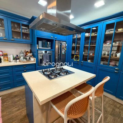 Casa com 164m², 3 quartos (sendo 1 suíte), 1 garagem, no bairro Itacorubi em Florianópolis