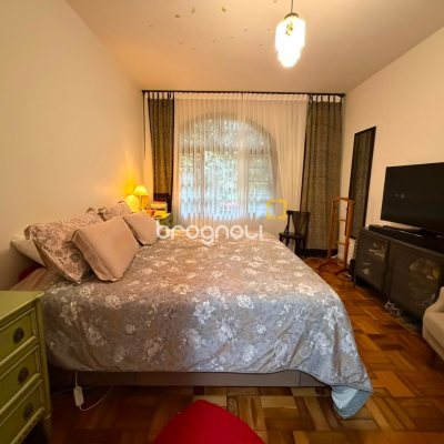 Casa com 164m², 3 quartos (sendo 1 suíte), 1 garagem, no bairro Itacorubi em Florianópolis