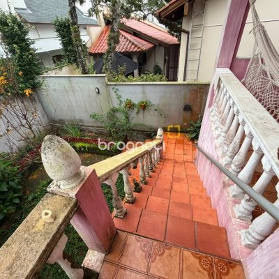 Casa com 164m², 3 quartos (sendo 1 suíte), 1 garagem, no bairro Itacorubi em Florianópolis