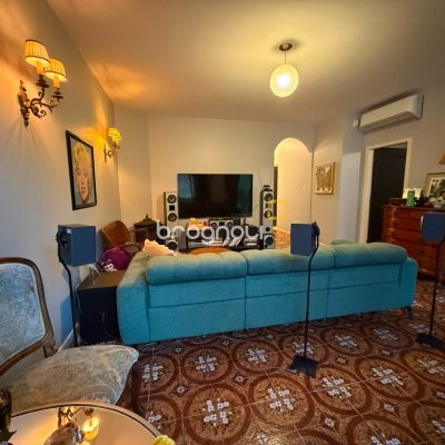 Casa com 164m², 3 quartos (sendo 1 suíte), 1 garagem, no bairro Itacorubi em Florianópolis