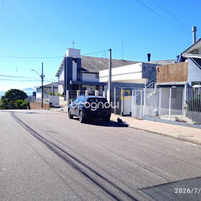 Casa com 190m², 2 quartos, 2 garagens, no bairro Jardim Atlântico em Florianópolis