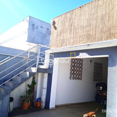 Casa com 190m², 2 quartos, 2 garagens, no bairro Jardim Atlântico em Florianópolis