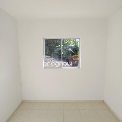 Prédio com 425m², 10 garagens, no bairro Barreiros em São José