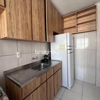 Apartamento com 56m², 3 quartos, 1 garagem, no bairro Coqueiros em Florianópolis