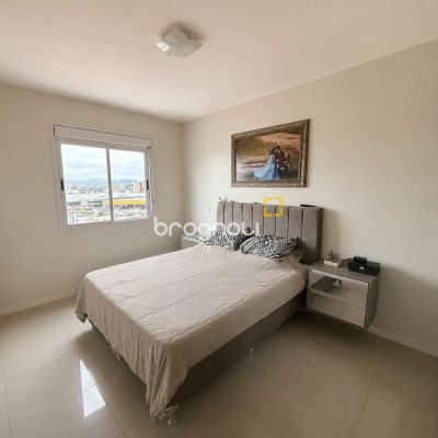 Apartamento com 66m², 2 quartos (sendo 1 suíte), 1 garagem, no bairro Roçado em São José