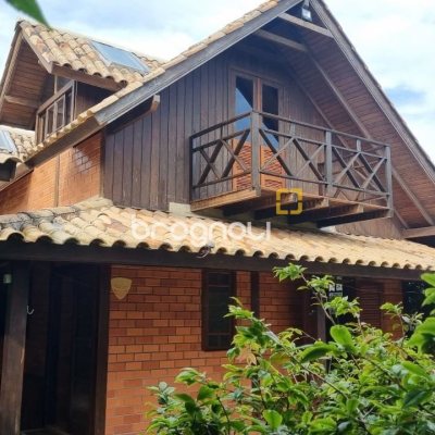 Casa com 154m², 3 quartos, 2 garagens, no bairro Rio Tavares em Florianópolis