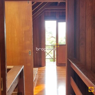 Casa com 154m², 3 quartos, 2 garagens, no bairro Rio Tavares em Florianópolis