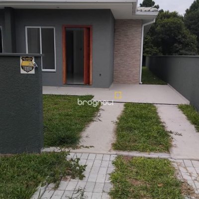 Casa com 93m², 3 quartos (sendo 1 suíte), 1 garagem, no bairro Rio Vermelho em Florianópolis