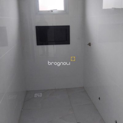 Casa com 93m², 3 quartos (sendo 1 suíte), 1 garagem, no bairro Rio Vermelho em Florianópolis