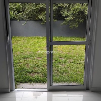 Casa com 93m², 3 quartos (sendo 1 suíte), 1 garagem, no bairro Rio Vermelho em Florianópolis
