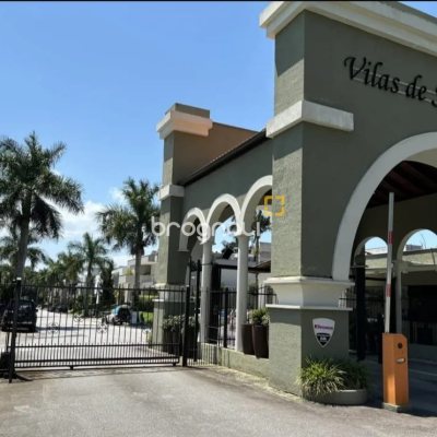 Terreno com 450m², no bairro Jurerê em Florianópolis