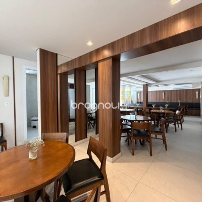 Apartamento com 101m², 3 quartos (sendo 1 suíte), 1 garagem, no bairro Campinas em São José