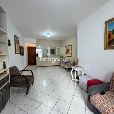 Apartamento com 101m², 3 quartos (sendo 1 suíte), 1 garagem, no bairro Campinas em São José
