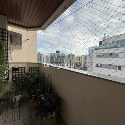 Apartamento com 101m², 3 quartos (sendo 1 suíte), 1 garagem, no bairro Campinas em São José