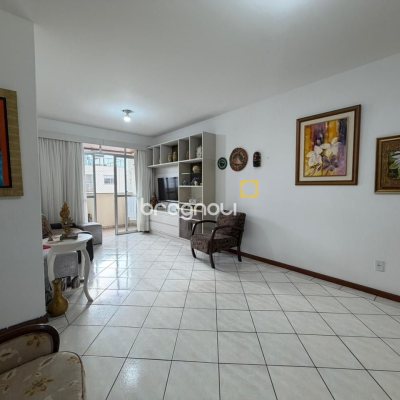 Apartamento com 101m², 3 quartos (sendo 1 suíte), 1 garagem, no bairro Campinas em São José