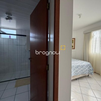 Apartamento com 101m², 3 quartos (sendo 1 suíte), 1 garagem, no bairro Campinas em São José