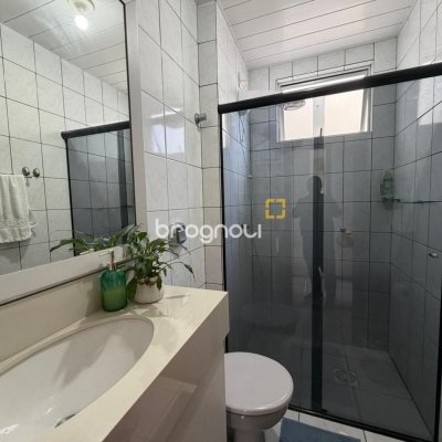 Apartamento com 101m², 3 quartos (sendo 1 suíte), 1 garagem, no bairro Campinas em São José