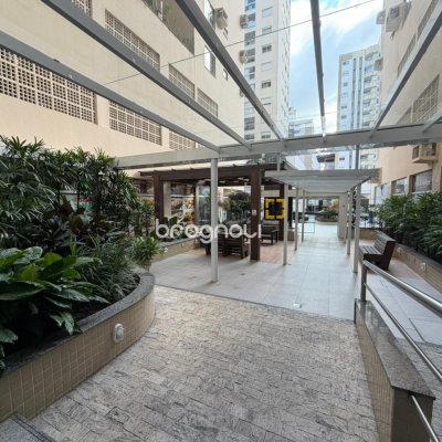 Apartamento com 101m², 3 quartos (sendo 1 suíte), 1 garagem, no bairro Campinas em São José