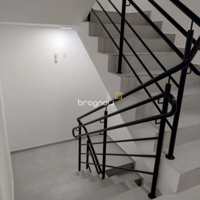 Casa com 24m², 1 quarto, 1 garagem, no bairro Campeche em Florianópolis