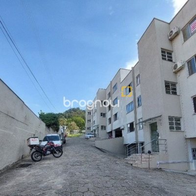 Apartamento com 80m², 3 quartos, 1 garagem, no bairro Trindade em Florianópolis