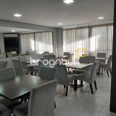 Apartamento com 115m², 3 quartos (sendo 1 suíte), 2 garagens, no bairro Agronômica em Florianópolis