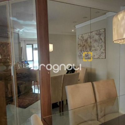 Apartamento com 115m², 3 quartos (sendo 1 suíte), 2 garagens, no bairro Agronômica em Florianópolis