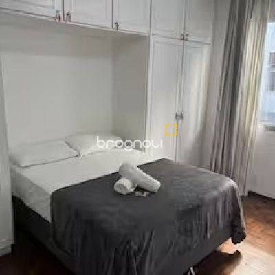Apartamento com 81m², 2 quartos, 1 garagem, no bairro Centro em Florianópolis