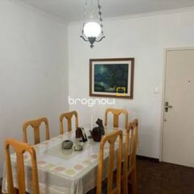Apartamento com 81m², 2 quartos, 1 garagem, no bairro Centro em Florianópolis