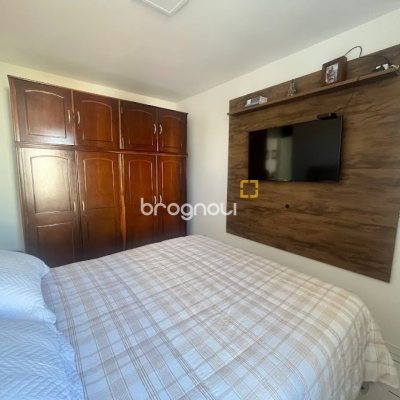 Apartamento com 81m², 3 quartos (sendo 2 suítes), 1 garagem, no bairro Balneário em Florianópolis