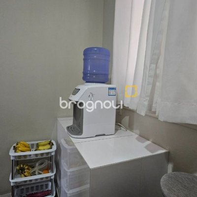 Casa com 262m², 4 quartos (sendo 1 suíte), 2 garagens, no bairro Ipiranga em São José