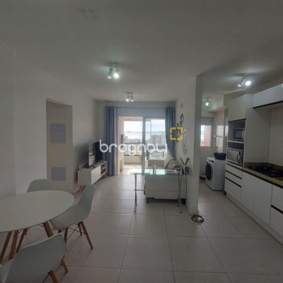 Apartamento com 78m², 3 quartos (sendo 1 suíte), 1 garagem, no bairro Jardim Cidade de Florianópolis em São José