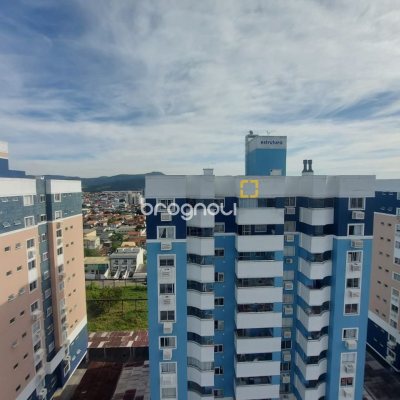 Apartamento com 78m², 3 quartos (sendo 1 suíte), 1 garagem, no bairro Jardim Cidade de Florianópolis em São José