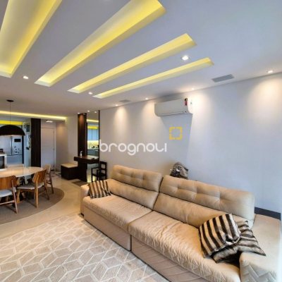 Cobertura com 180m², 3 quartos (sendo 3 suítes), 3 garagens, no bairro Balneário em Florianópolis
