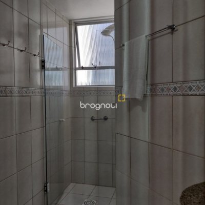 Apartamento com 102m², 3 quartos (sendo 1 suíte), 1 garagem, no bairro Centro em Florianópolis