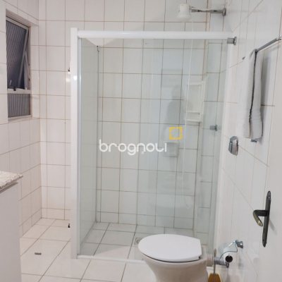 Apartamento com 102m², 3 quartos (sendo 1 suíte), 1 garagem, no bairro Centro em Florianópolis