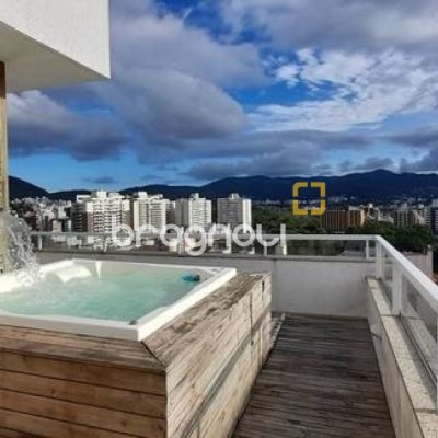 Cobertura com 176m², 3 quartos (sendo 1 suíte), 2 garagens, no bairro Itacorubi em Florianópolis