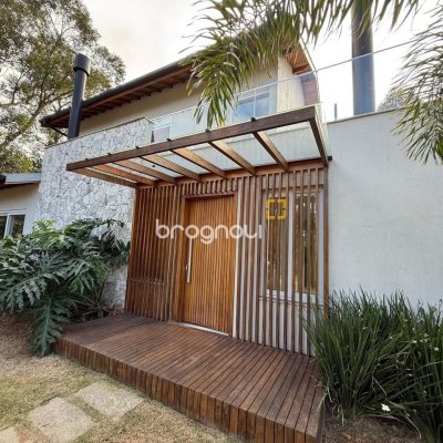 Casa de Condomínio com 197m², 4 quartos (sendo 4 suítes), 3 garagens, no bairro Campo Duna em Garopaba