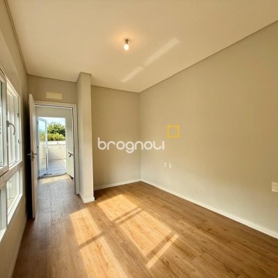 Casa de Condomínio com 197m², 4 quartos (sendo 4 suítes), 3 garagens, no bairro Campo Duna em Garopaba