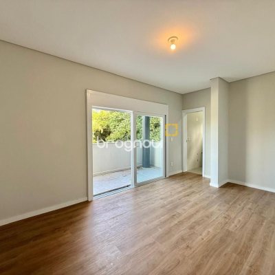 Casa de Condomínio com 197m², 4 quartos (sendo 4 suítes), 3 garagens, no bairro Campo Duna em Garopaba