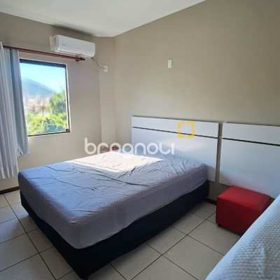 Casa com 288m², 6 quartos (sendo 2 suítes), 2 garagens, no bairro Praia Brava em Florianópolis