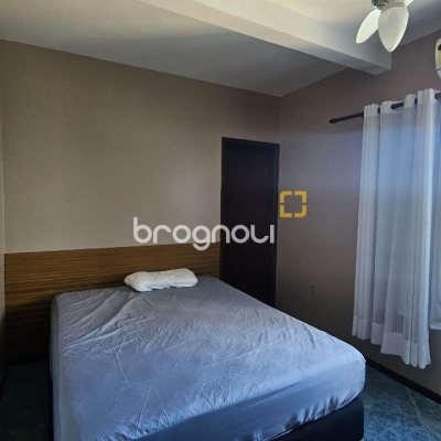 Casa com 288m², 6 quartos (sendo 2 suítes), 2 garagens, no bairro Praia Brava em Florianópolis